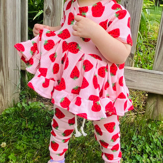 Strawberry Double Ruffle Bike Shorts//Leggings Set