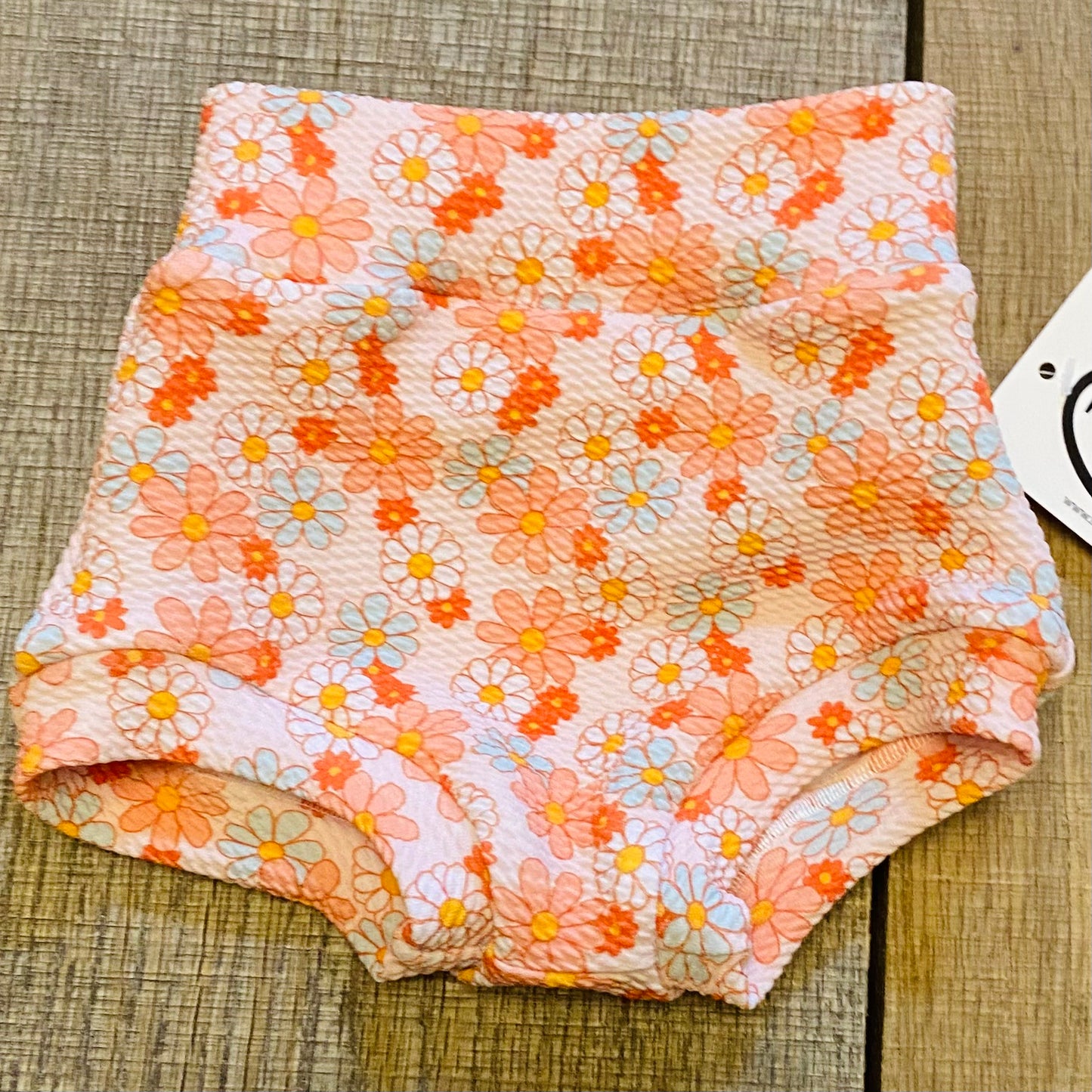 Retro // Peachy Floral //  Bummies